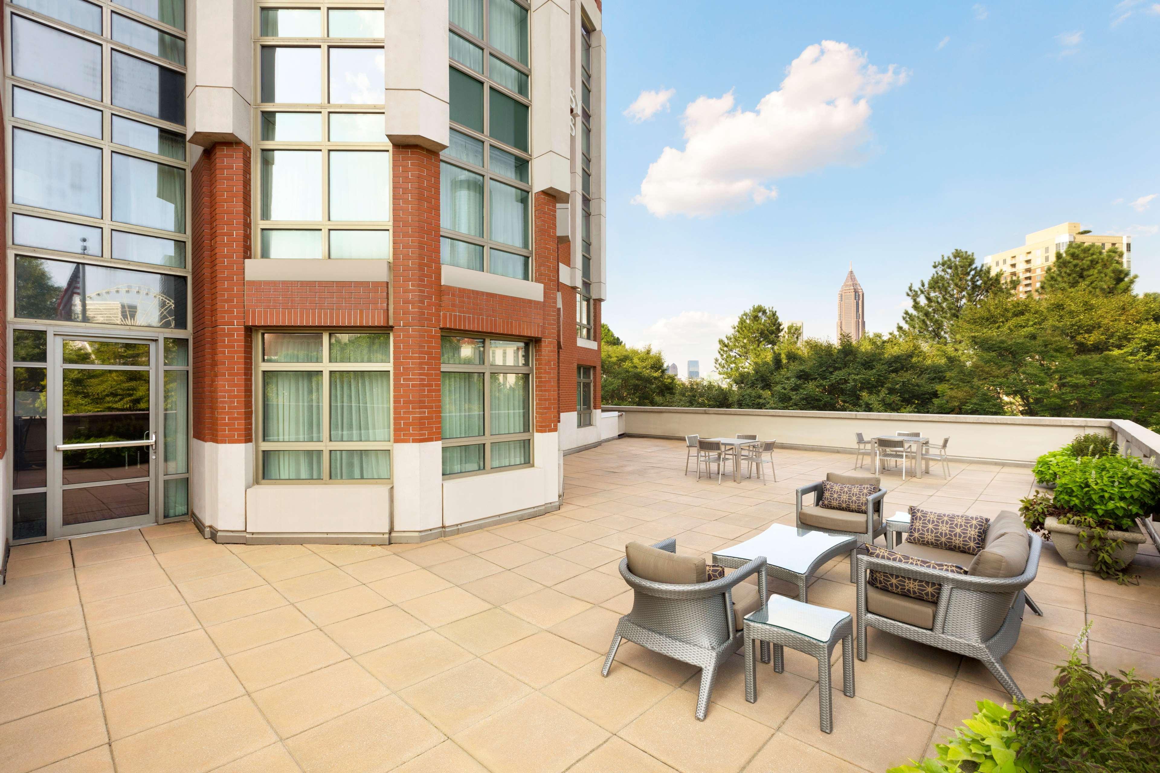 Embassy Suites By Hilton Atlanta At Centennial Olympic Park Bagian luar foto