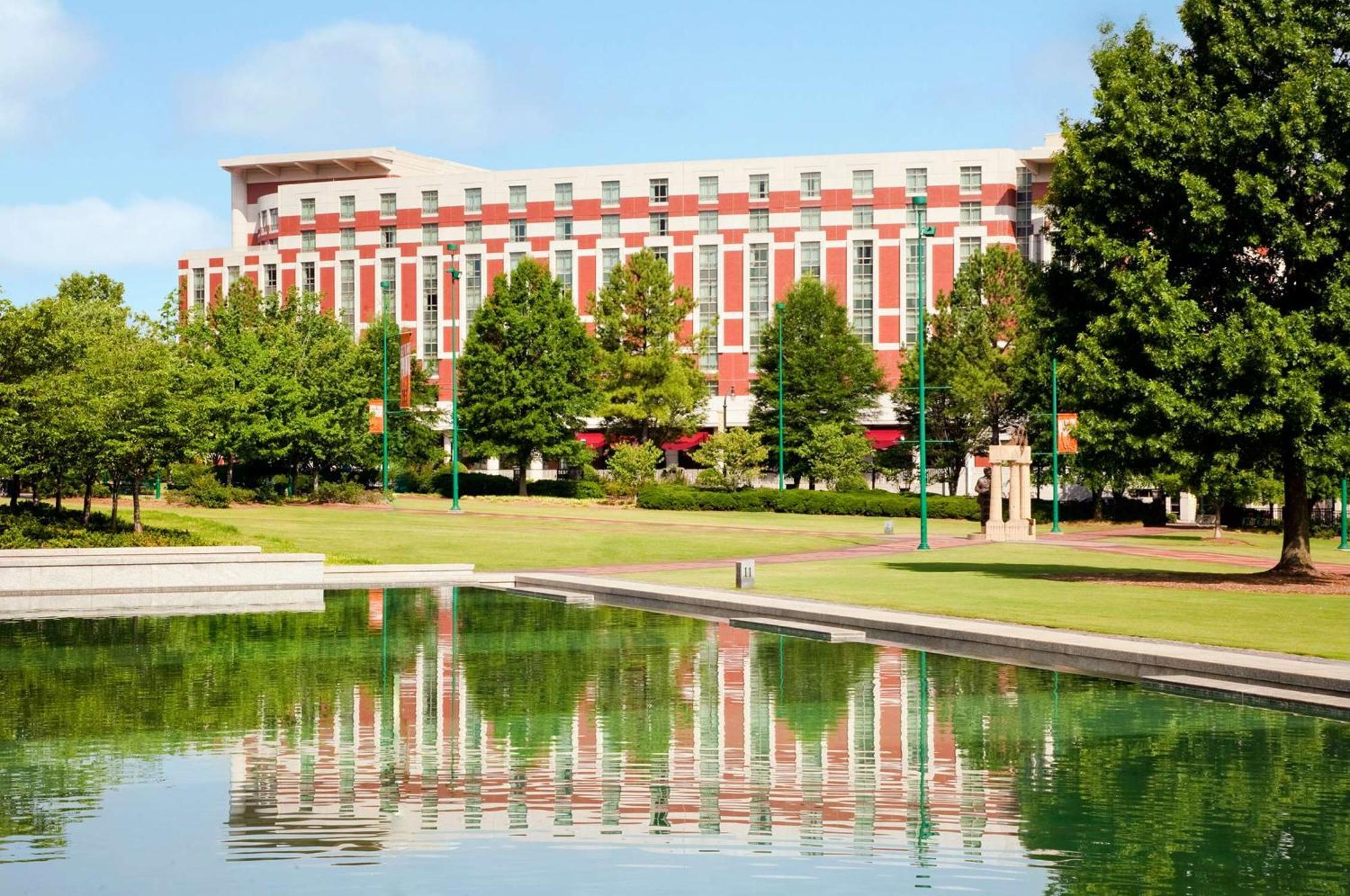 Embassy Suites By Hilton Atlanta At Centennial Olympic Park Bagian luar foto