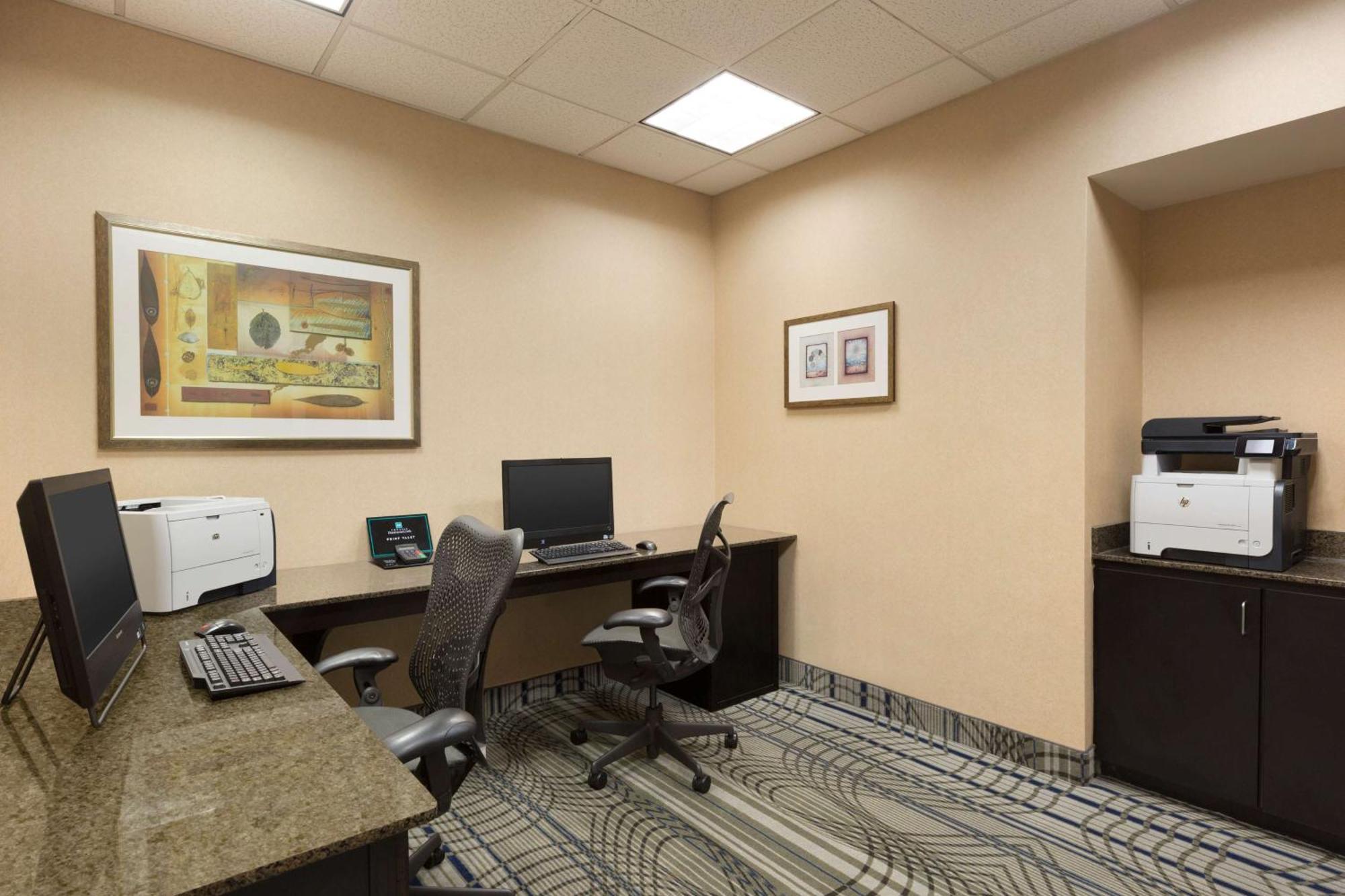 Embassy Suites By Hilton Atlanta At Centennial Olympic Park Bagian luar foto