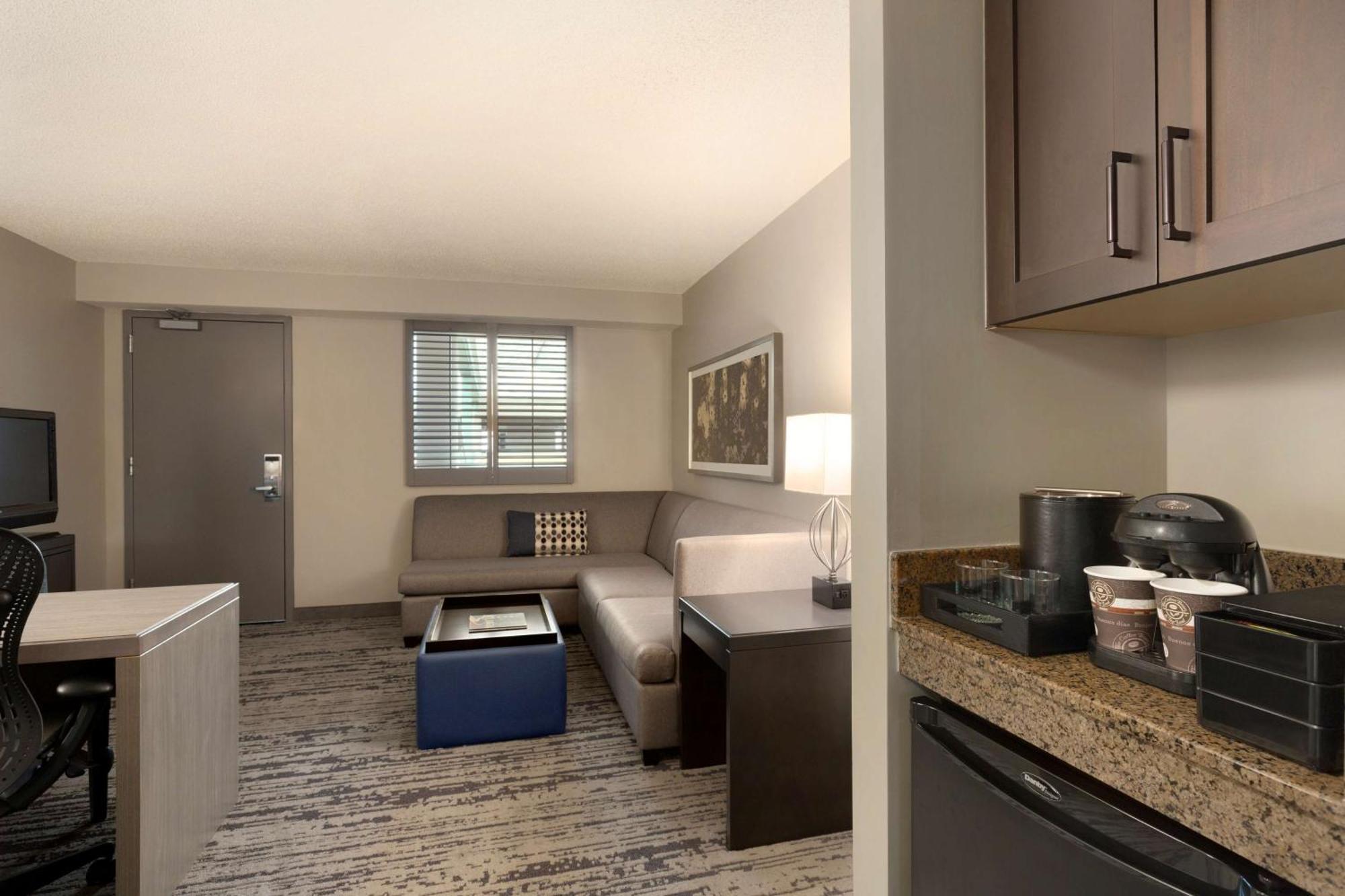 Embassy Suites By Hilton Atlanta At Centennial Olympic Park Bagian luar foto