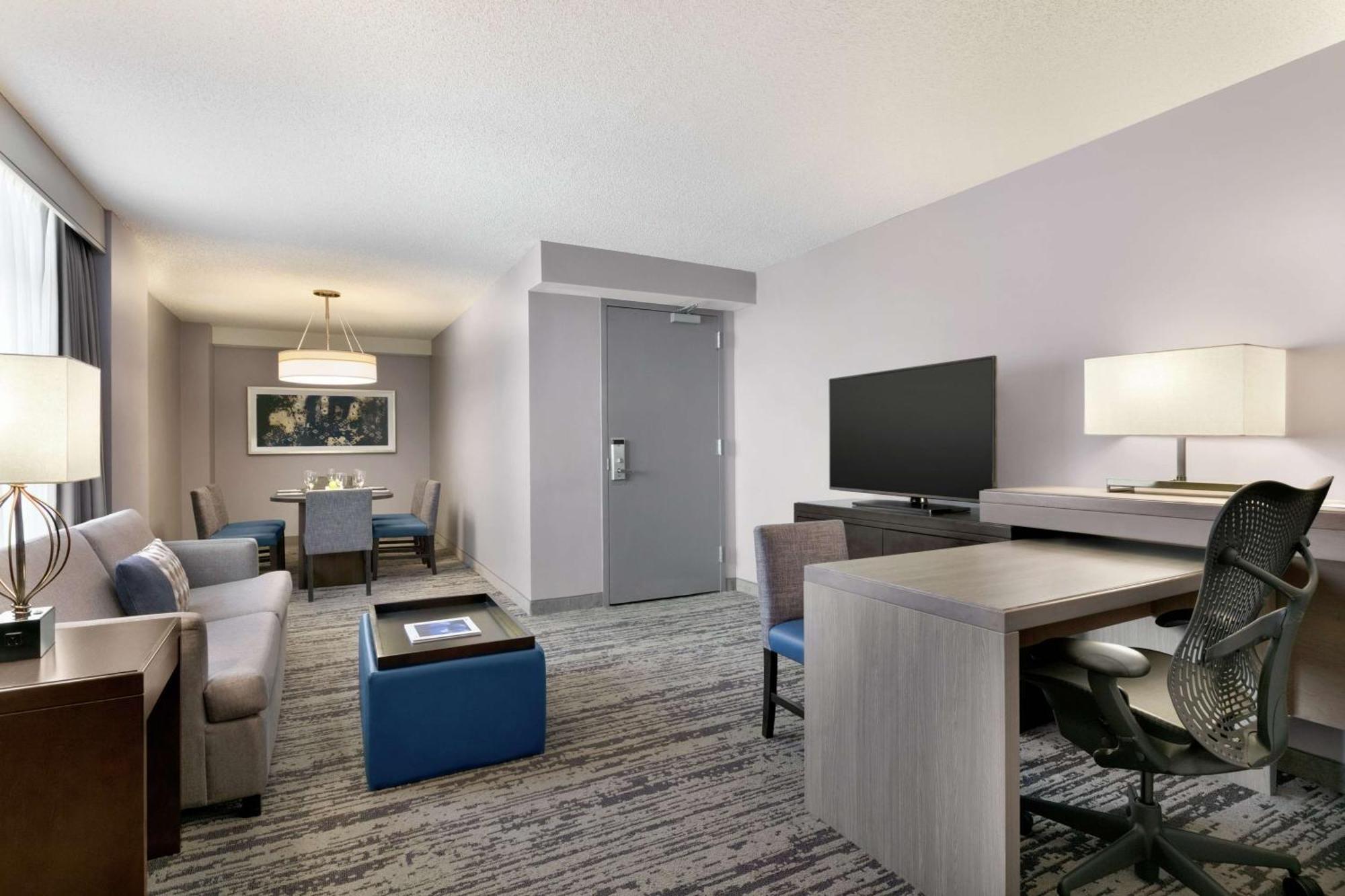 Embassy Suites By Hilton Atlanta At Centennial Olympic Park Bagian luar foto